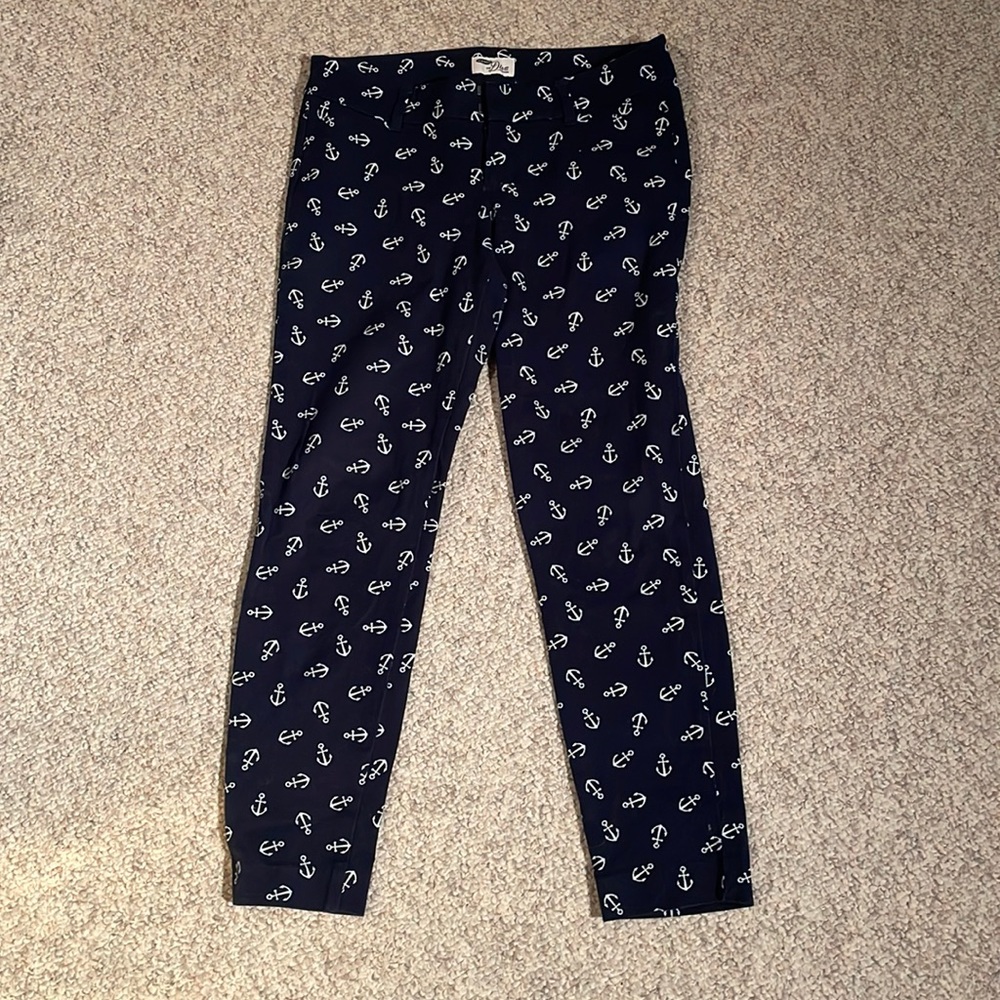 Old navy diva anchor sailing pants